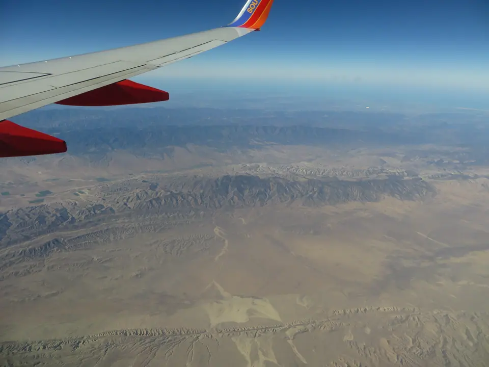 Vista aérea del Carrizo Plain, California, donde se traza la falla de San Andrés